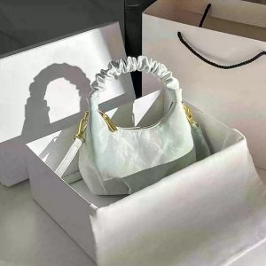 09 (2)